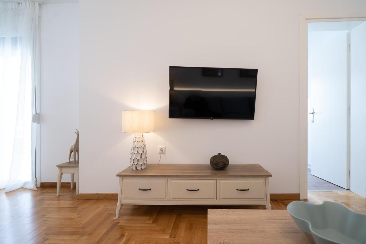 Appartamento Athens Experience In Exarchia, Big Terrace Esterno foto